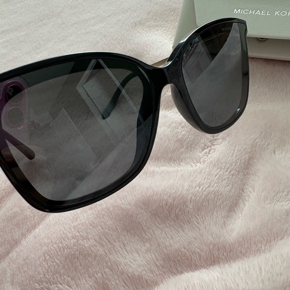 Michael Kors Sunglasses - Picture 6 of 10